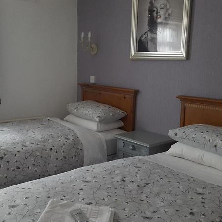 Chesterfield House Blackpool Extérieur photo