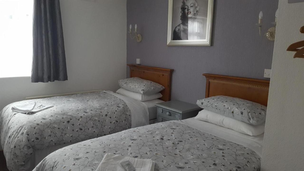 Chesterfield House Blackpool Extérieur photo